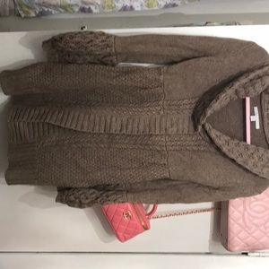 Old navy XS Lantern Sleeve knit